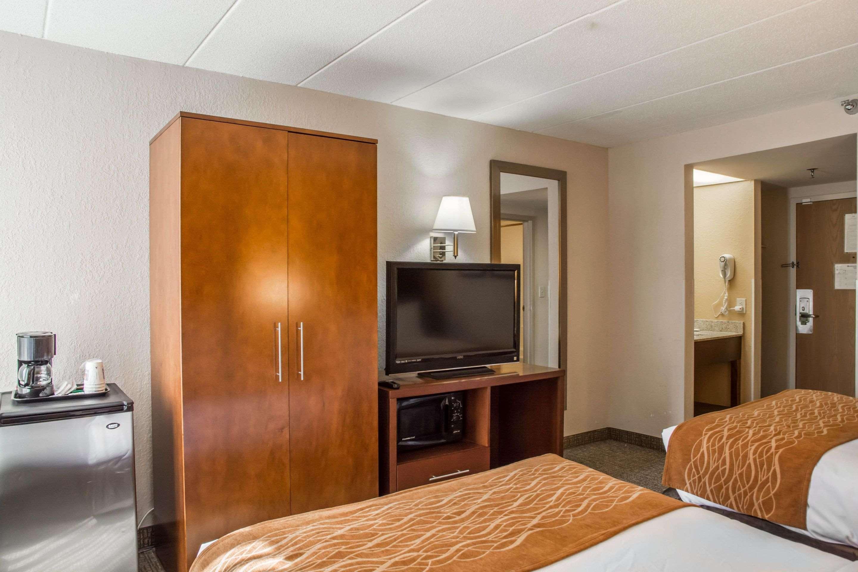 Comfort Inn Northeast Мейсон Екстер'єр фото