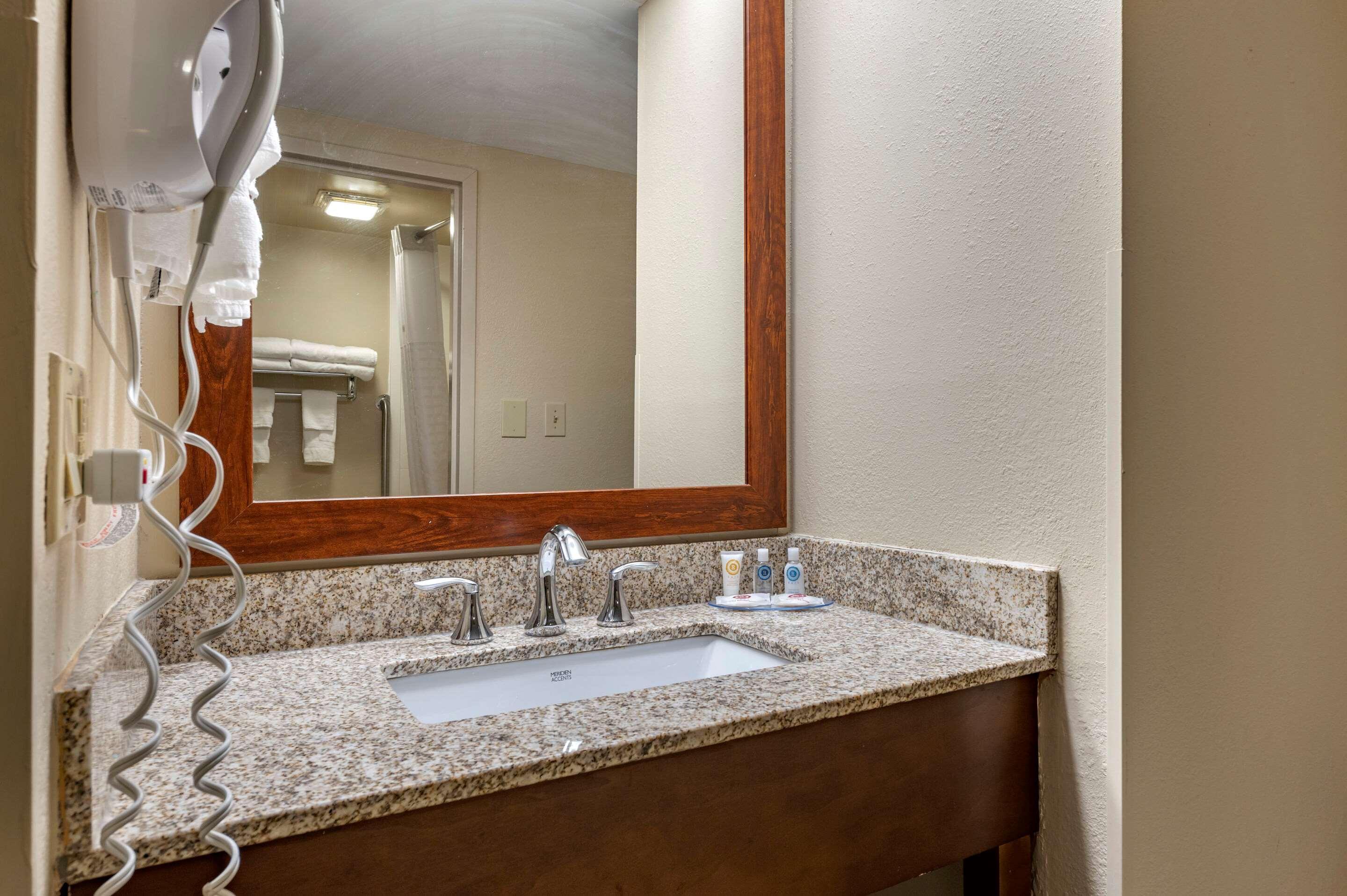 Comfort Inn Northeast Мейсон Екстер'єр фото