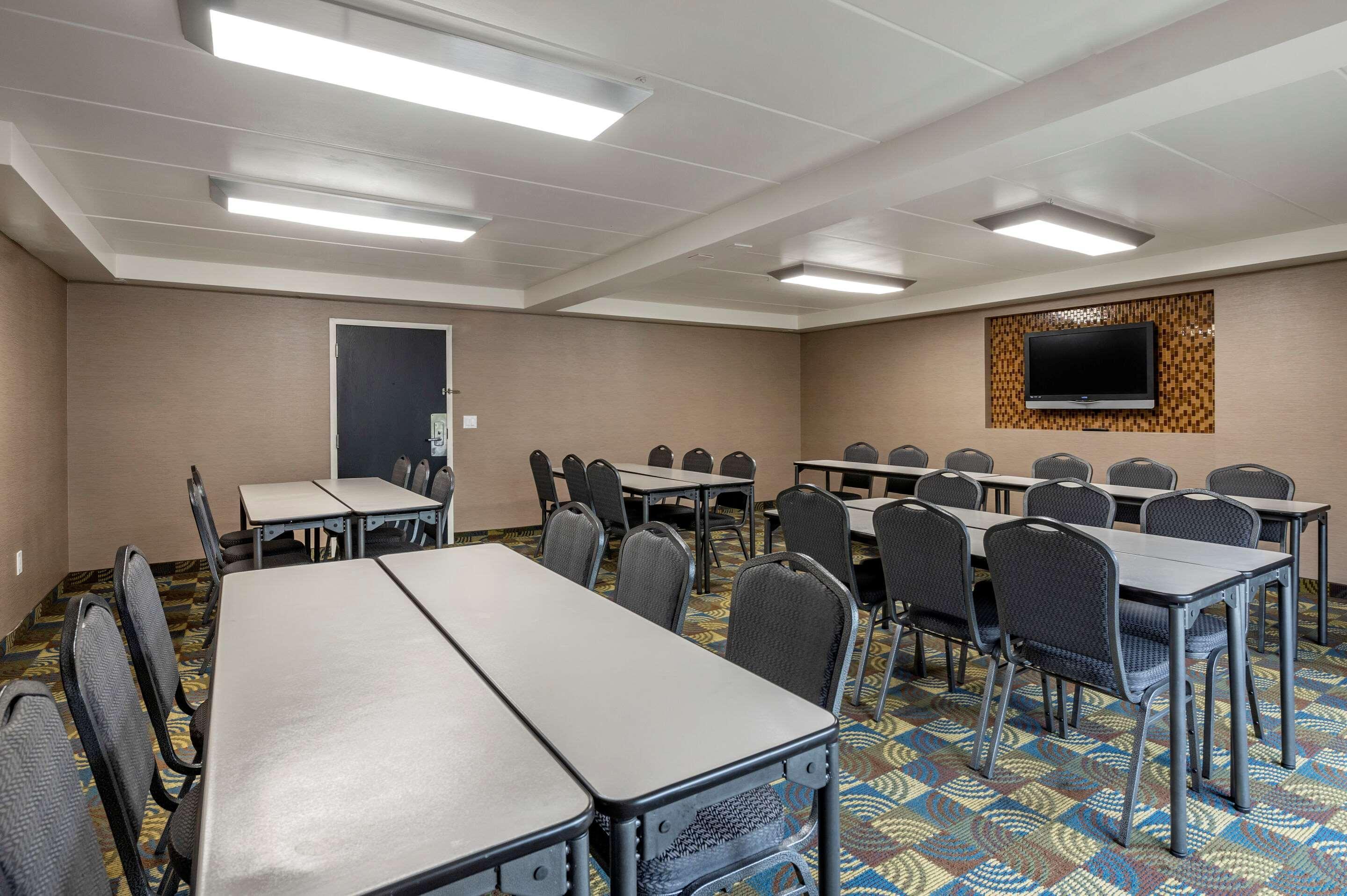 Comfort Inn Northeast Мейсон Екстер'єр фото