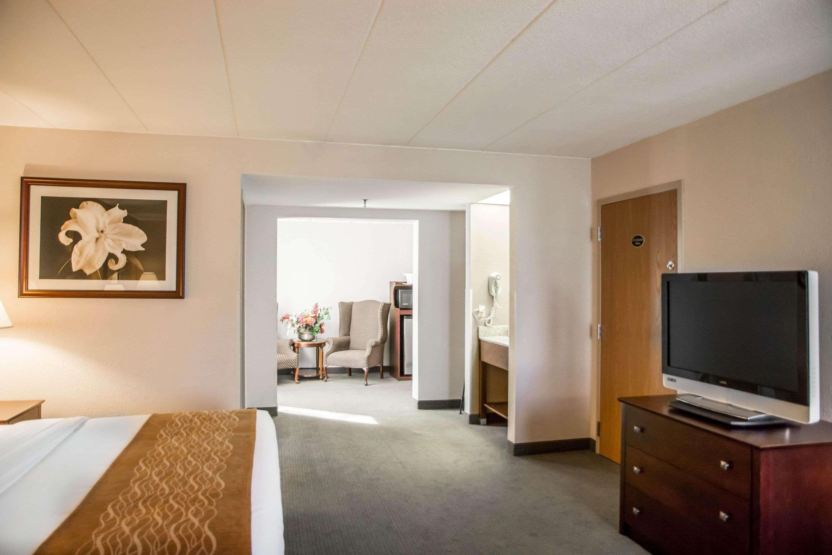 Comfort Inn Northeast Мейсон Екстер'єр фото